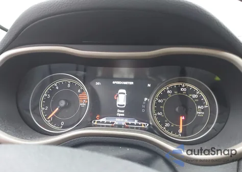 2016 Jeep Cherokee Limited z USA, uszkodzony, nr VIN 1C4PJLDB4GW244007